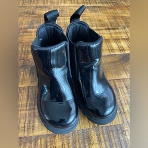 Native toddler boots Size 9